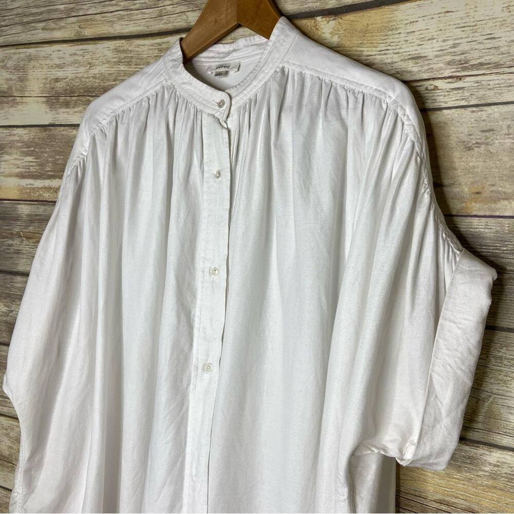 Aritzia White Short-Sleeve Button-Up Tunic - Picture 7 of 10